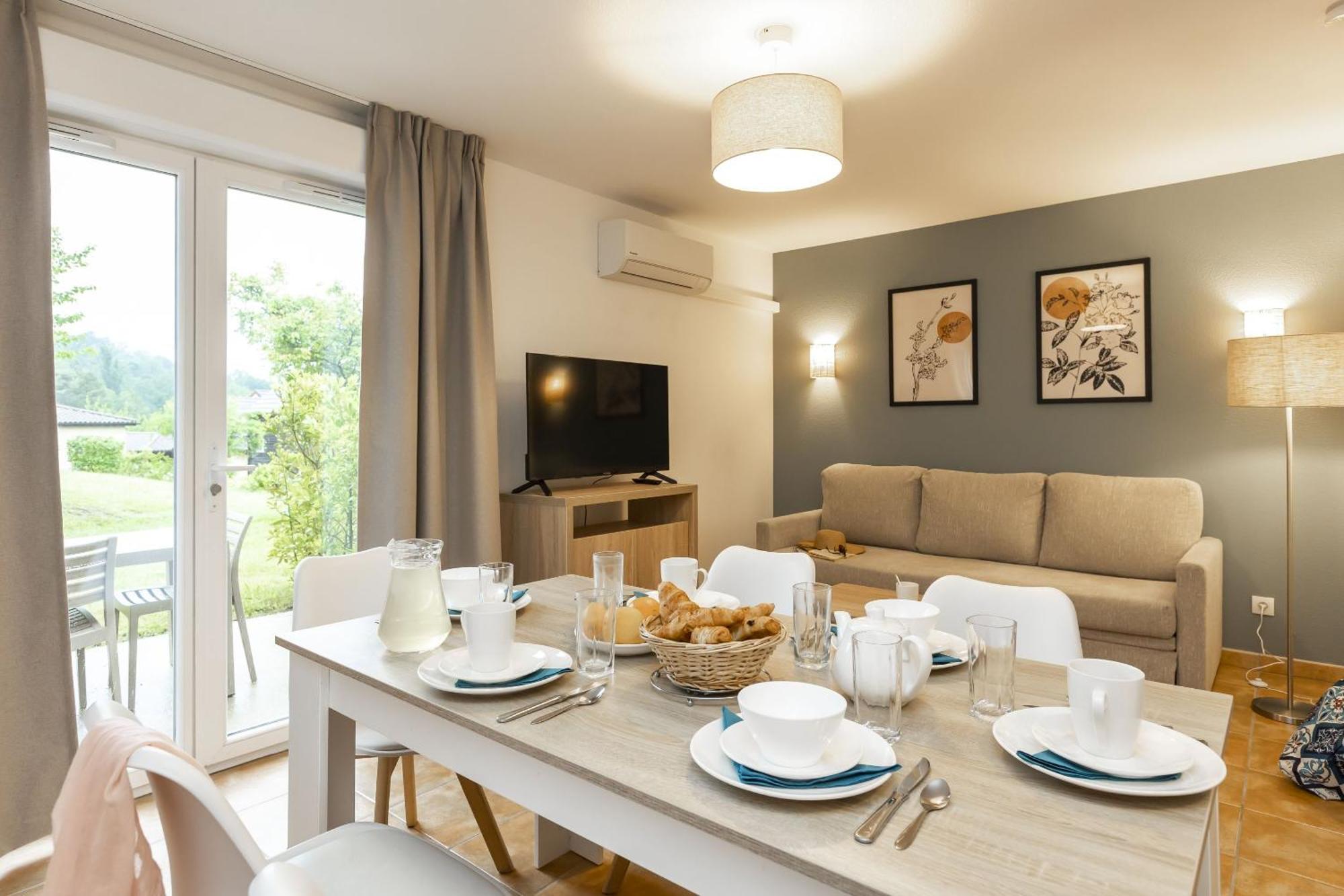 Residence Odalys - Les Coteaux De Sarlat エクステリア 写真